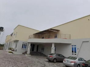 Mamma Chare Hotel