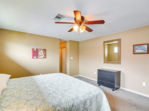 Near Ocean: Home w/ Deck & Grill in Surfside Beach