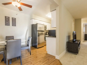 Bright Unit Near Silicon Valley - Washer & Dryer