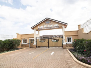 Lake Elementaita Mountain Lodge