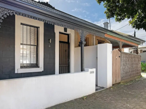 Lovely 2BR Home in Norwood