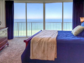 C 809 Boardwalk Beach Resort