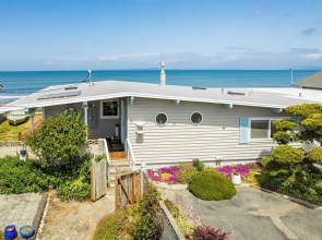 West Beach Wonderland by Avantstay Waterfront