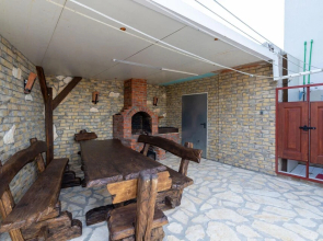 Nice Apartment in Rovanjska / Jasenice With 2 Bedrooms and Wifi