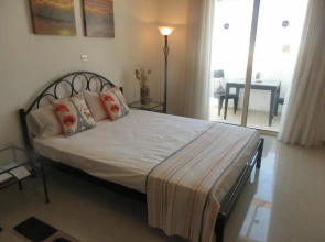 Studio, E104 with double bed, kitchen & shower room, sunny balcony