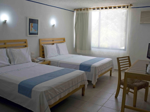 Hotel Sotavento & Yacht Club