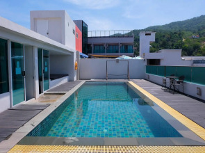 iCheck inn Central Patong