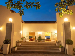 Monkey Thorn Guest Lodge