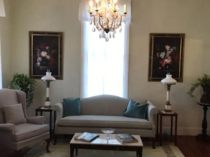 Riverboat Bed & Breakfast