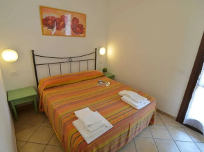 Comfy Furnished Apartment with AC near Beach