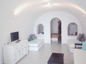 Altana Cliffside Villas