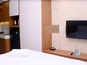 Comfortable Design Studio Room At Vasanta Innopark Apartment