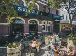 Six Degrees Boutique Hotel
