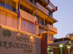 Hotel Arboledas Expo