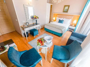 Acacia Mansion Hotel