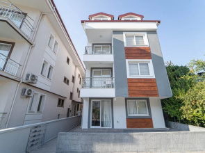 Central and Cozy Apart Room in Fethiye