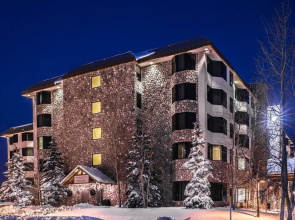 Grand Lodge Condo In The Heart Of Mt Cb 1 Bedroom Condo - No Cleaning Fee! by RedAwning