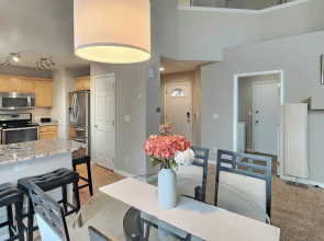 Littleton Home w/ Deck - 24 Mi to Denver!
