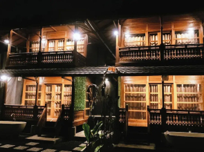 Alam Bulangan Villa