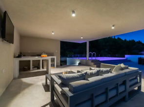 Villa Desire - Three Bedroom Villa With Pool and Sea View ID Direct Booker 12599