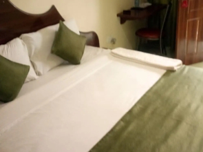 Remiz Guest House