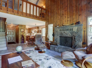 11 Camas-Hot Tub-4BR/2BA