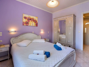 Chrisoula in Longos With 2 Bedrooms and 1 Bathrooms