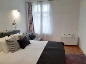 Marshal Urban Downtown apartment