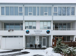 Guesthouse Garun, Skolavellir