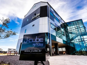 J Cube