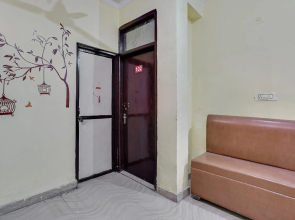 OYO Flagship 77558 Baba Guest House