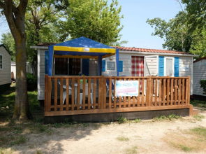 Camping Karavomilos Beach