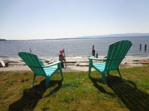 Beachfront Mutiny Bay Cabin