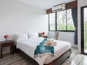 The Sixteenth Surin Beach Hotel
