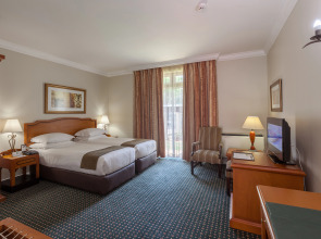 Courtyard Hotel Arcadia