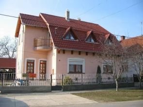 Zoya Apartman