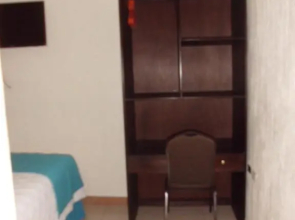 Crysol Center Hotel