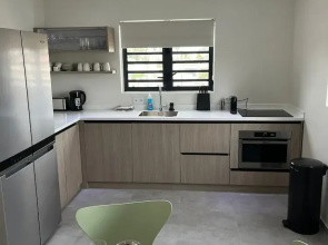 Apartment Serena, Mambo Beach
