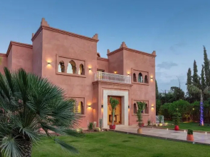 Villa Lamaan - Private Domain Pool and Hammam