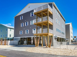 Together Resorts Cherry Grove Resort at 5401 A N Ocean Blvd