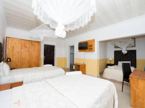 Pamadzi Beach Holiday Resort