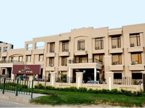 JK Rooms 130 Hotel Paras