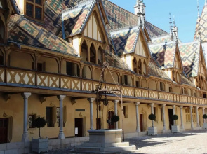 Le Central Boutique Hôtel