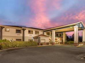 Best Western Plus Wakulla Inn & Suites