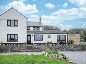 Hill House - 4 Bedroom - Llanrhidian