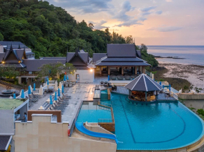 Namaka Resort Kamala