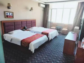 Daqian Business Hotel