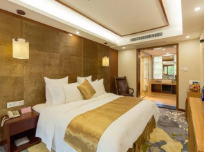 River Side Resort Hotel