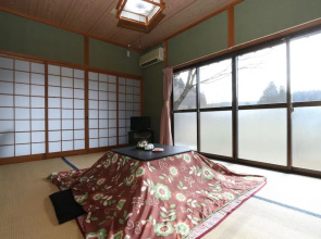 Minshuku Shiroyama