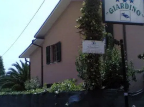 Bed & Breakfast Giardino Agritourist